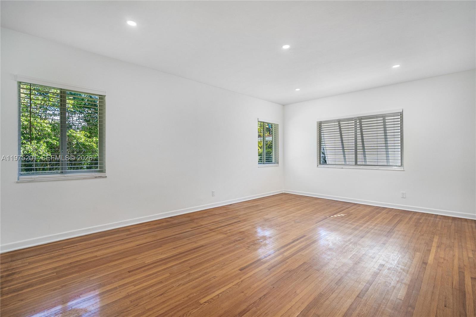 1235 Algardi Ave, Coral Gables FL 33146