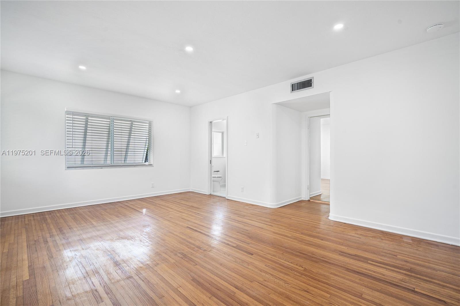 1235 Algardi Ave, Coral Gables FL 33146