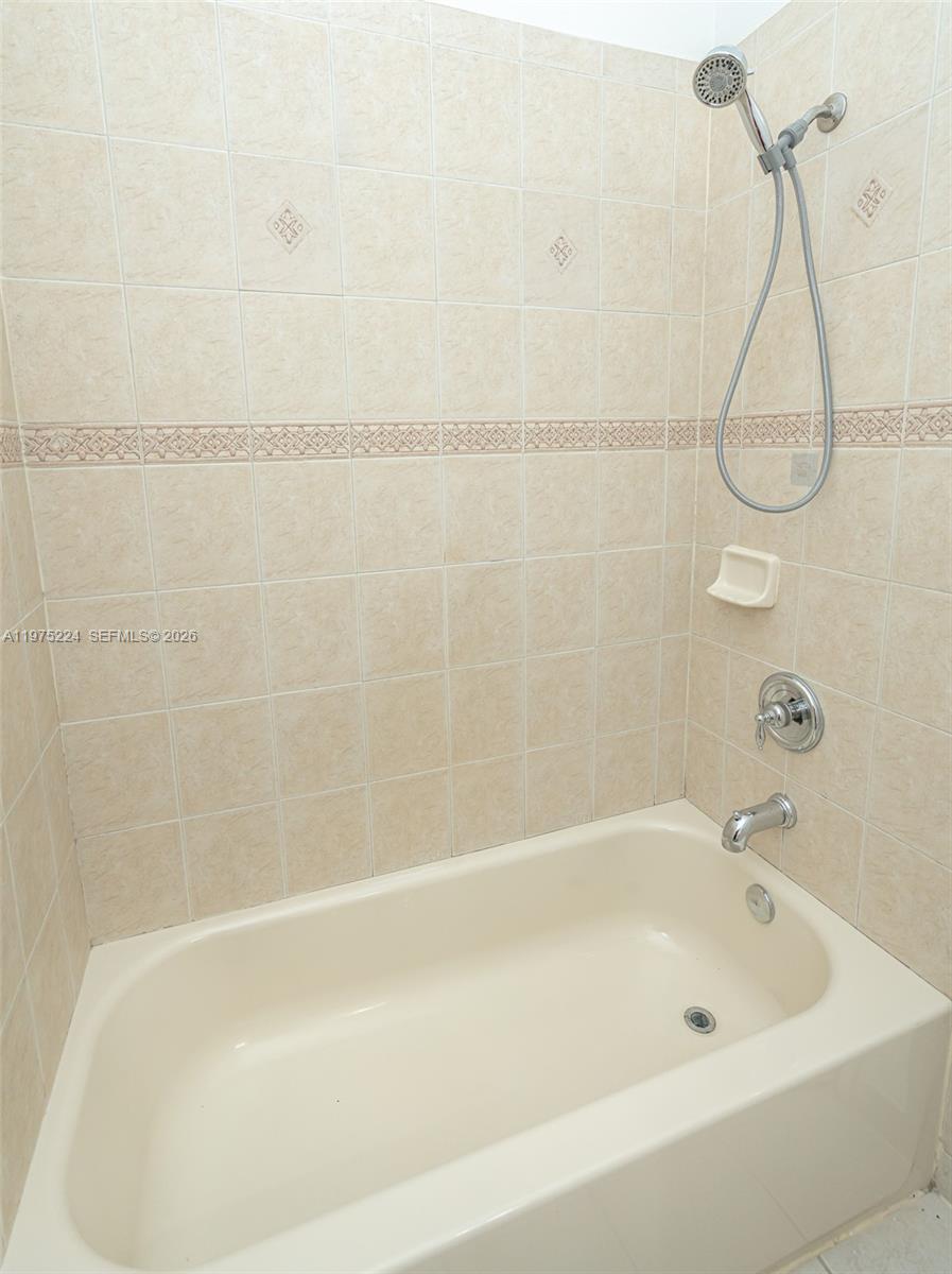 14046 SW 49th St #16, Miramar FL 33027