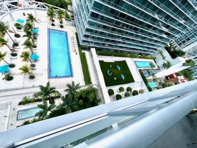 79 SW 12th St #2010, Miami FL 33130