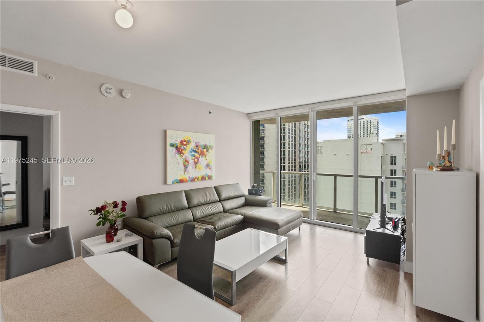 244 Biscayne Blvd #2410, Miami FL 33132