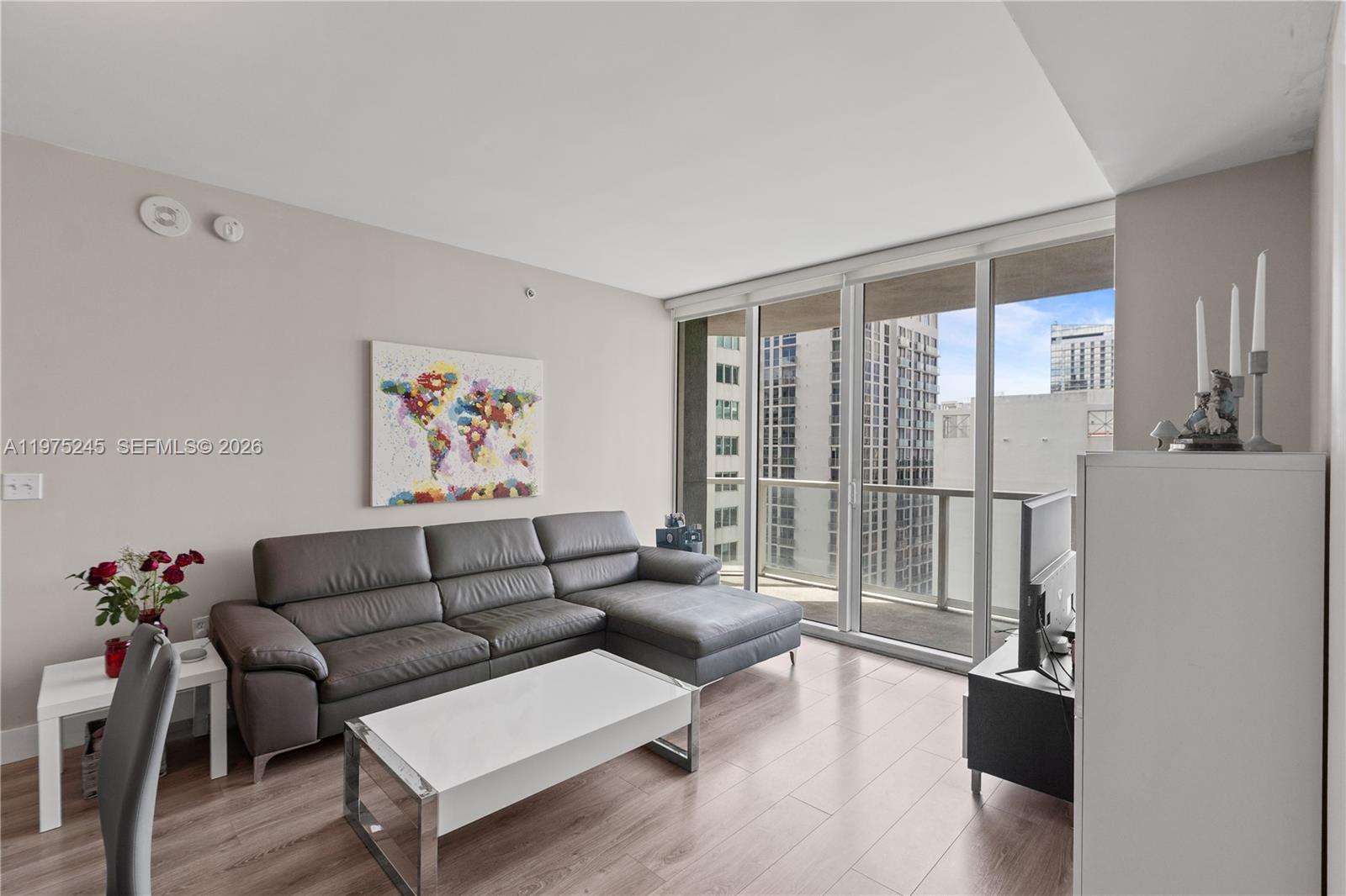 244 Biscayne Blvd #2410, Miami FL 33132