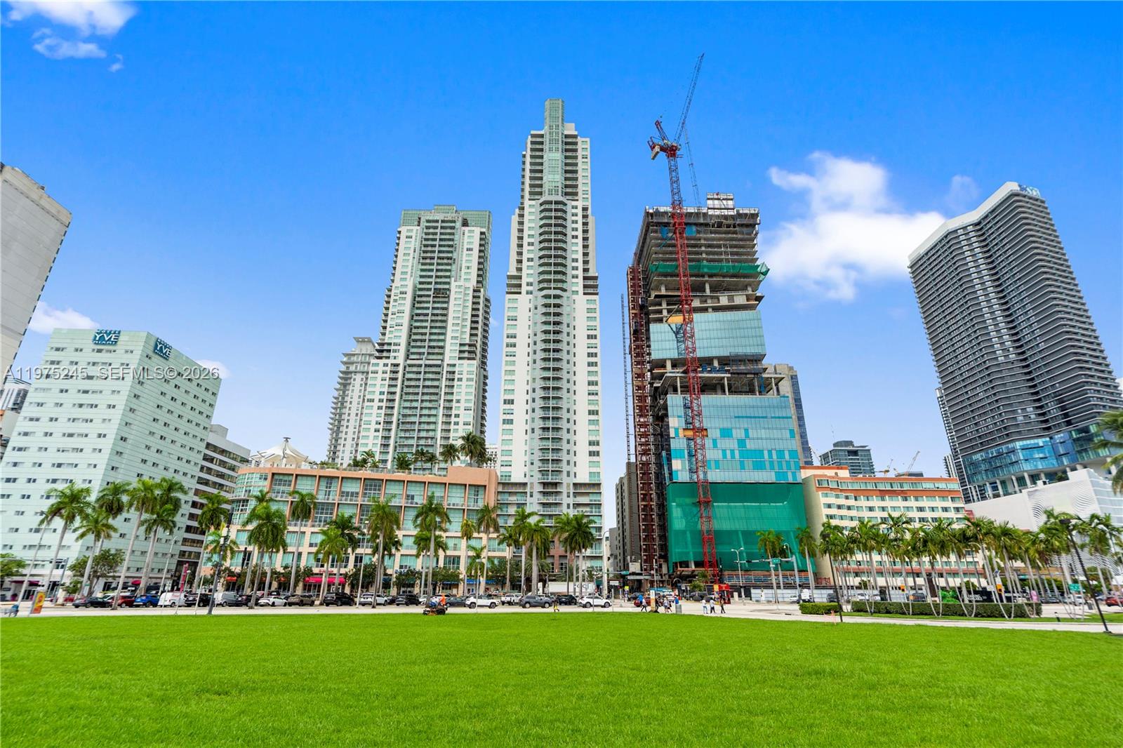 244 Biscayne Blvd #2410, Miami FL 33132