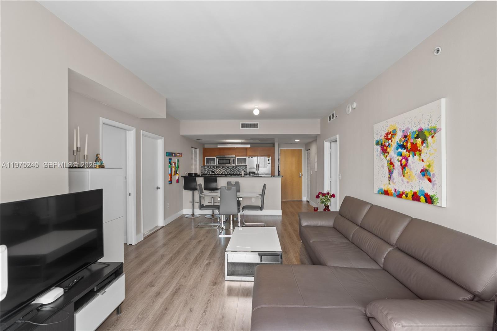 244 Biscayne Blvd #2410, Miami FL 33132