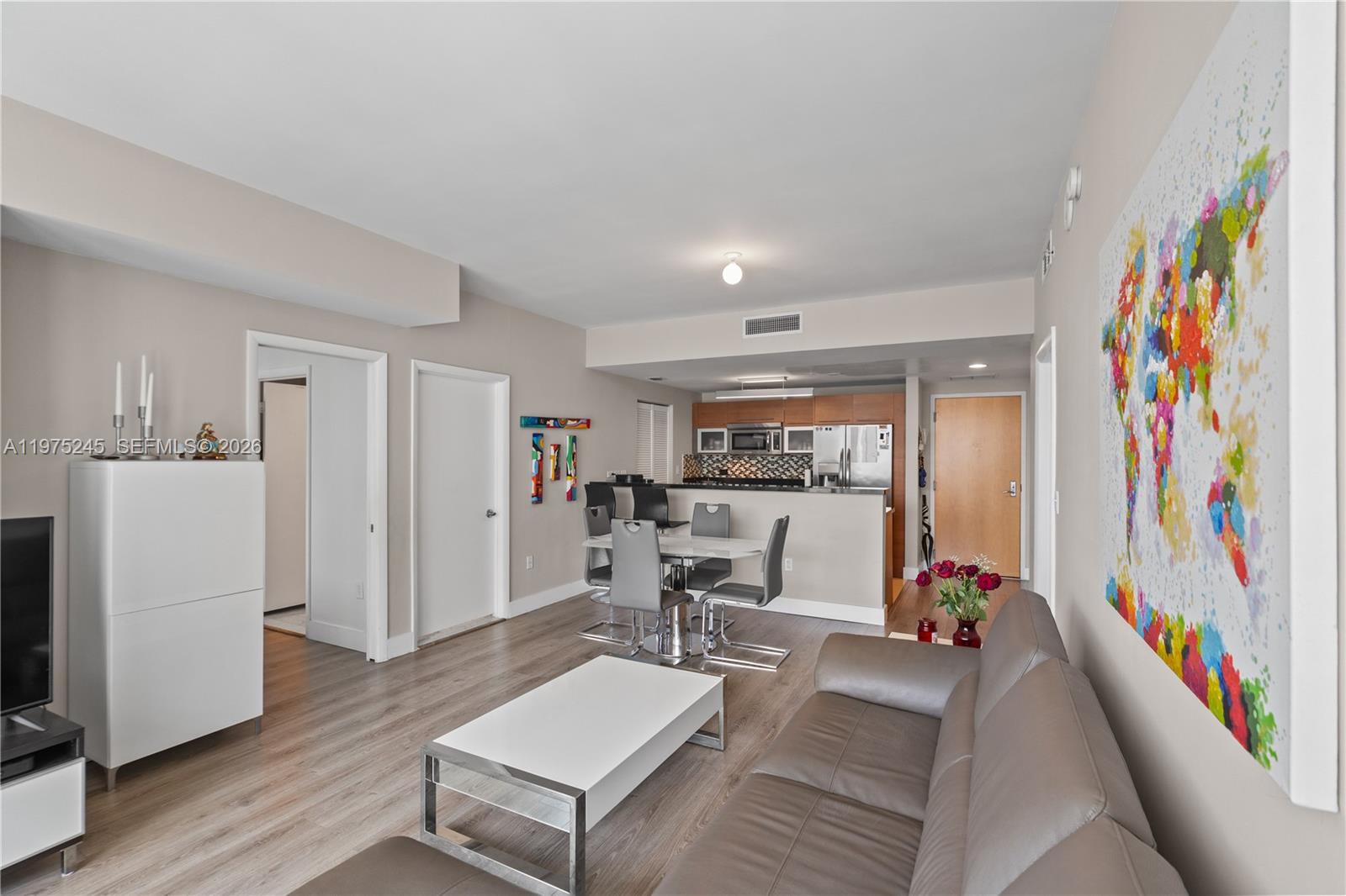 244 Biscayne Blvd #2410, Miami FL 33132
