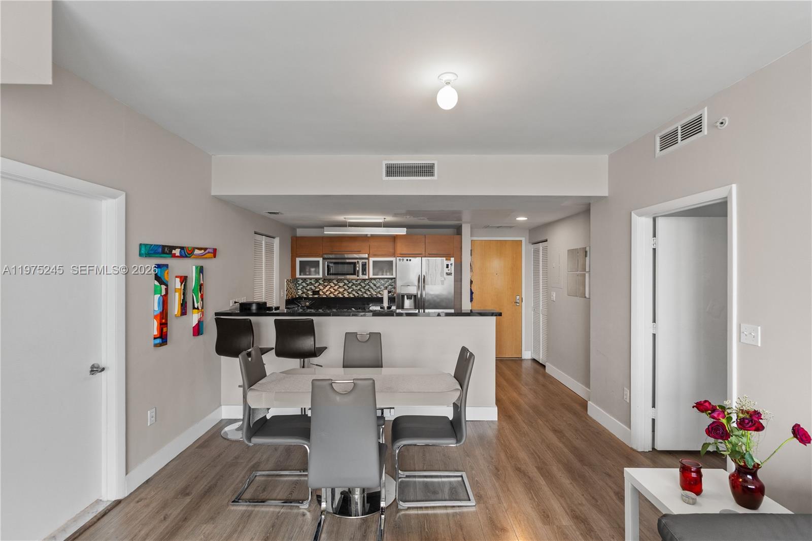 244 Biscayne Blvd #2410, Miami FL 33132