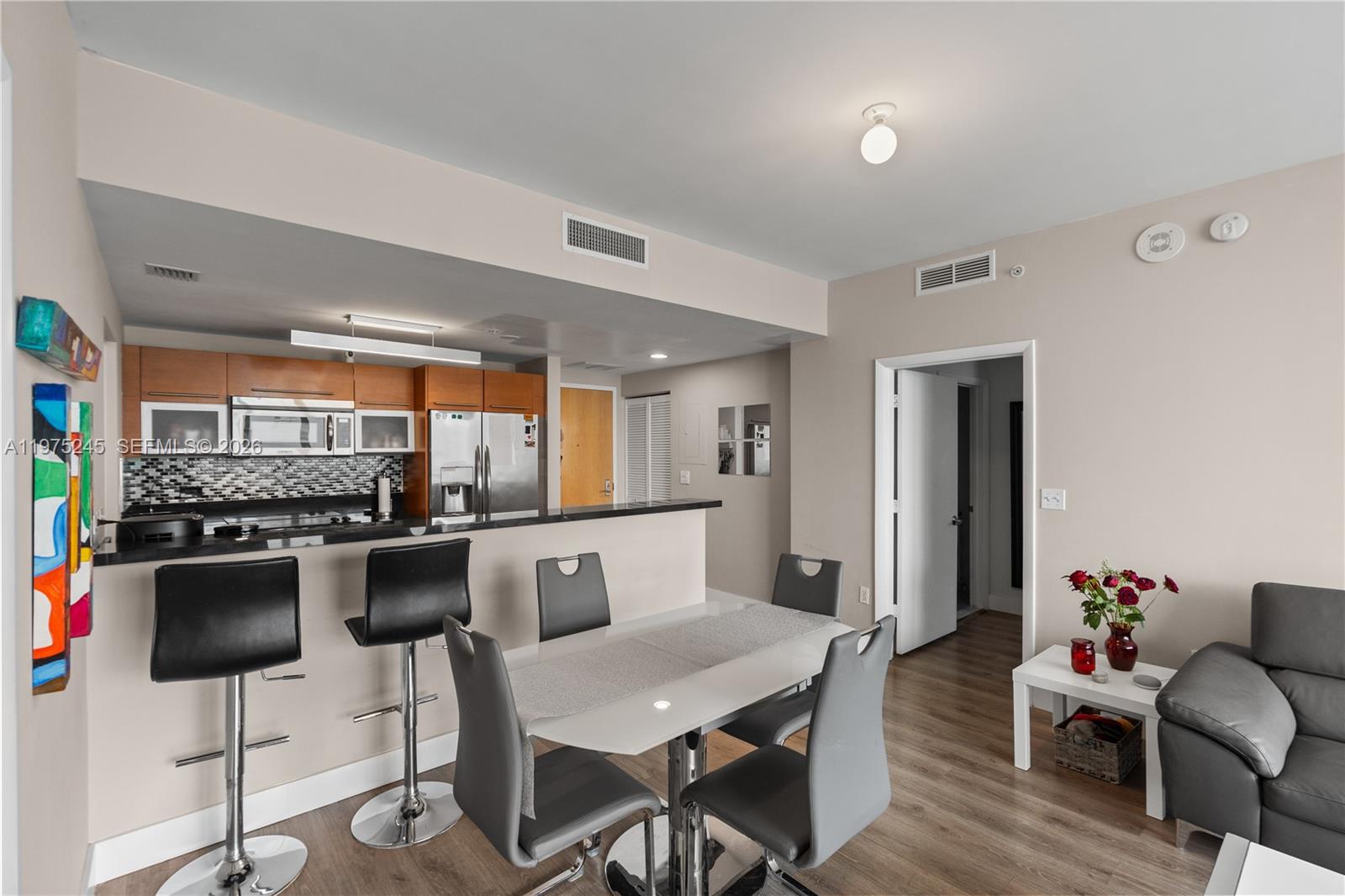 244 Biscayne Blvd #2410, Miami FL 33132