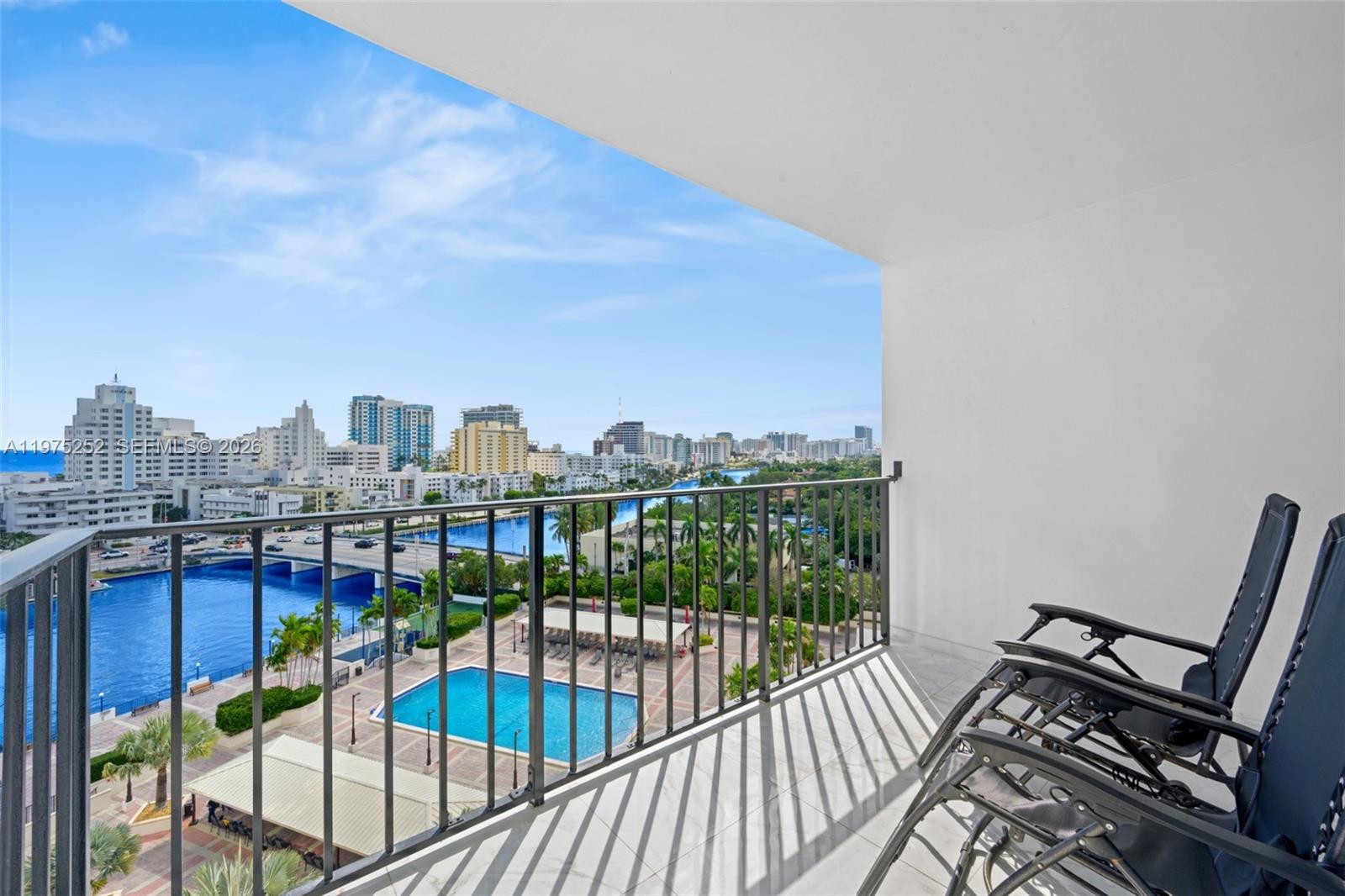 4101 Pine Tree Dr #919, Miami Beach FL 33140