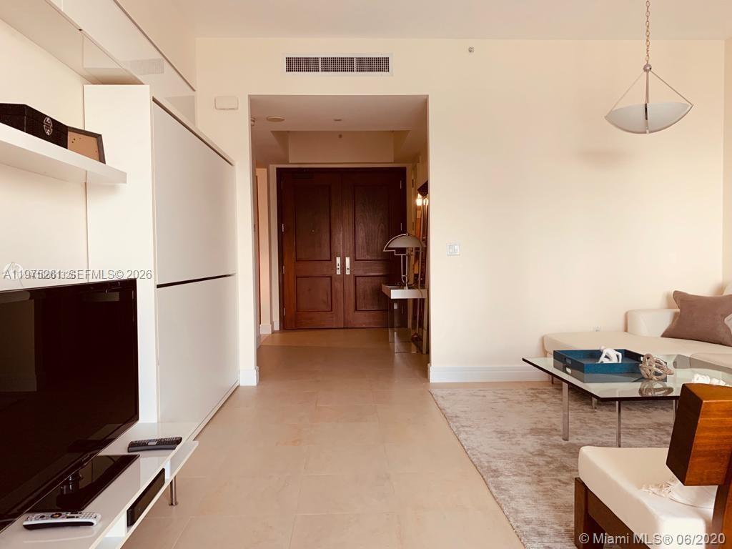 1425 Brickell Ave #43D, Miami FL 33131