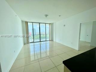79 SW 12th St #2904-S, Miami FL 33130