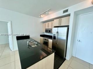 79 SW 12th St #2904-S, Miami FL 33130