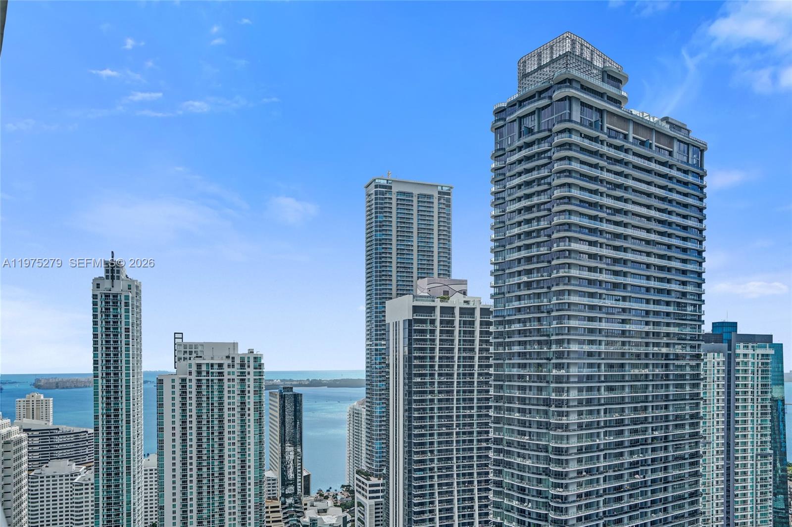 55 SW 9th St #4104, Miami FL 33130