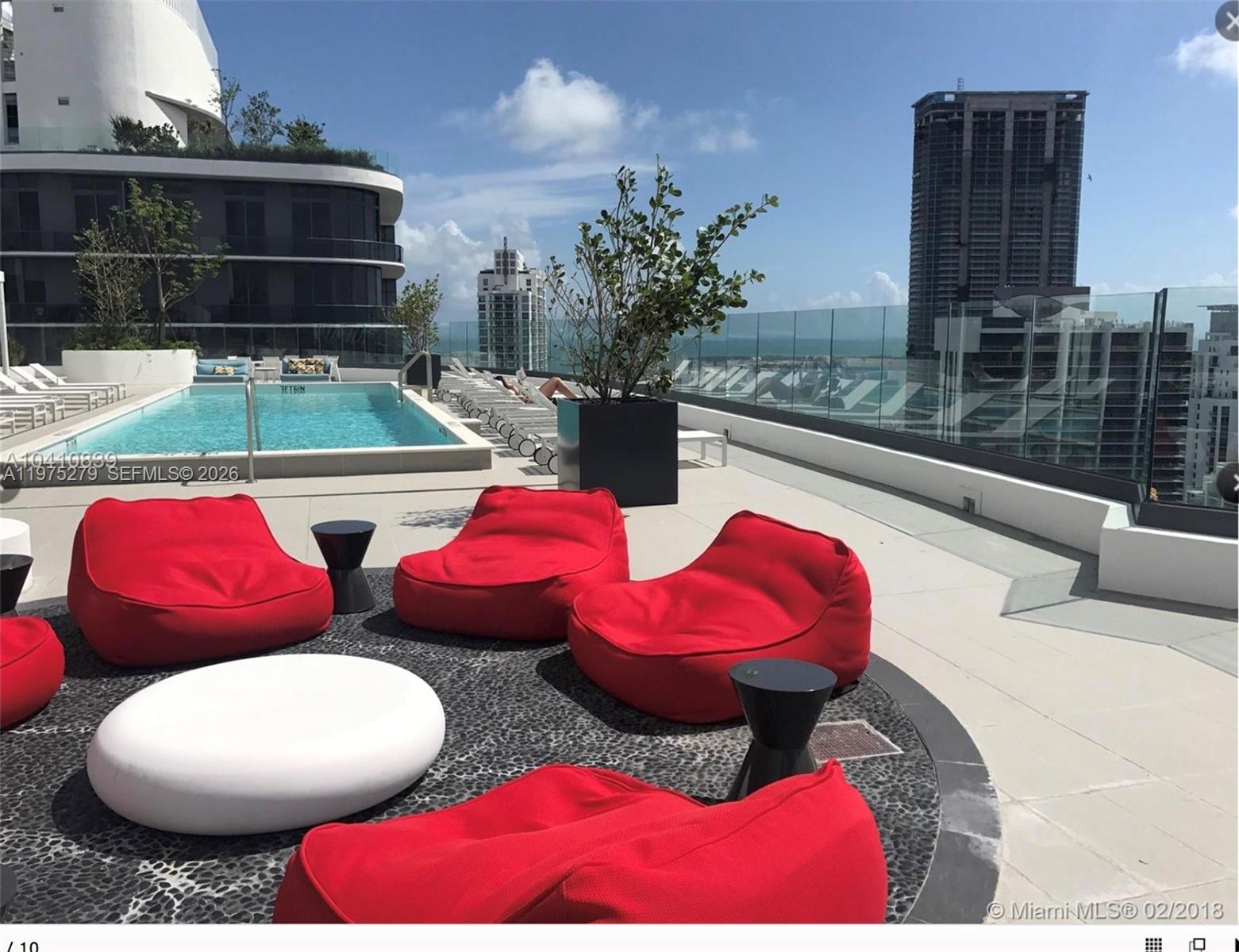 55 SW 9th St #4104, Miami FL 33130