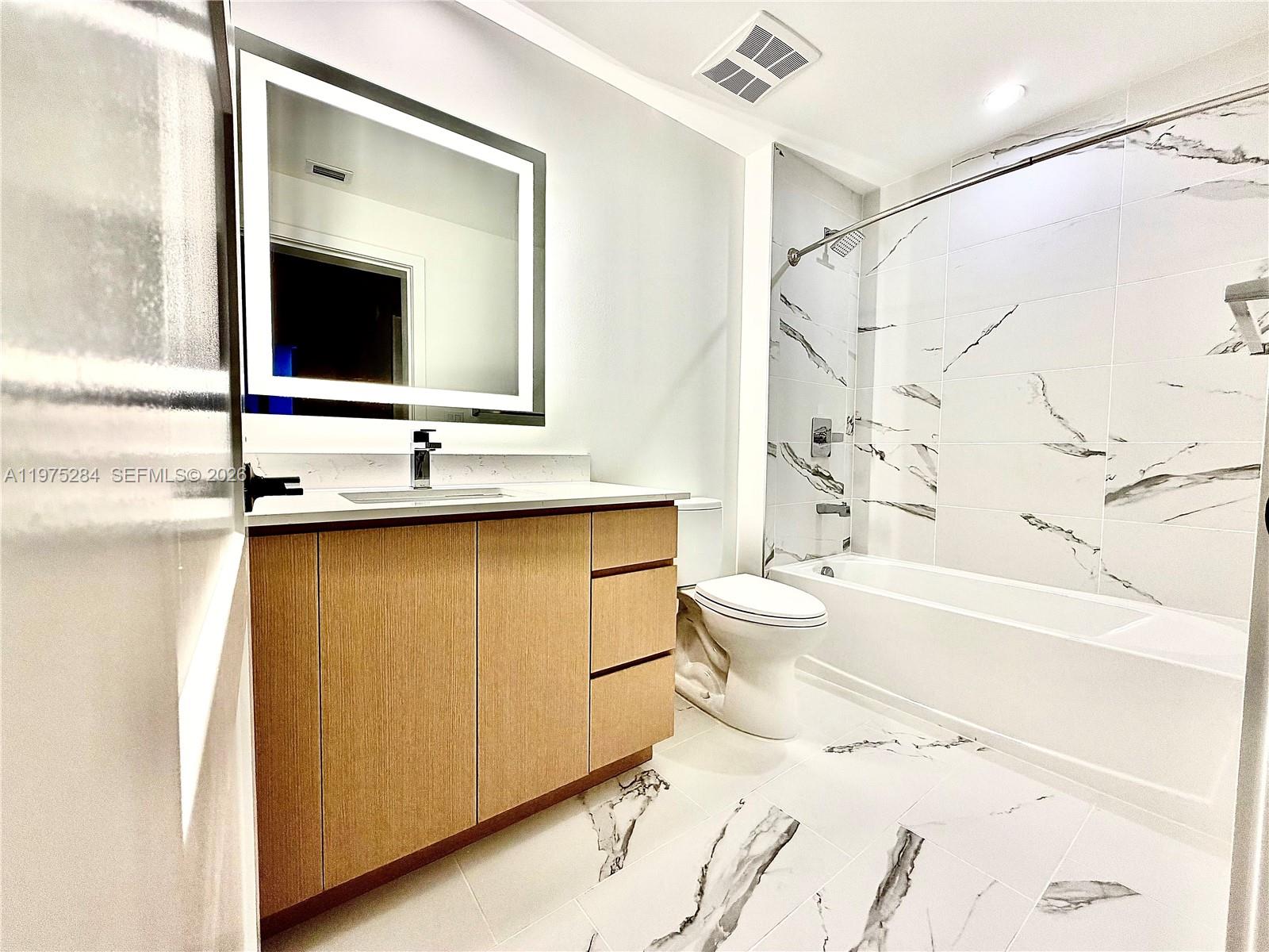1650 NE 124th St #621, North Miami FL 33181