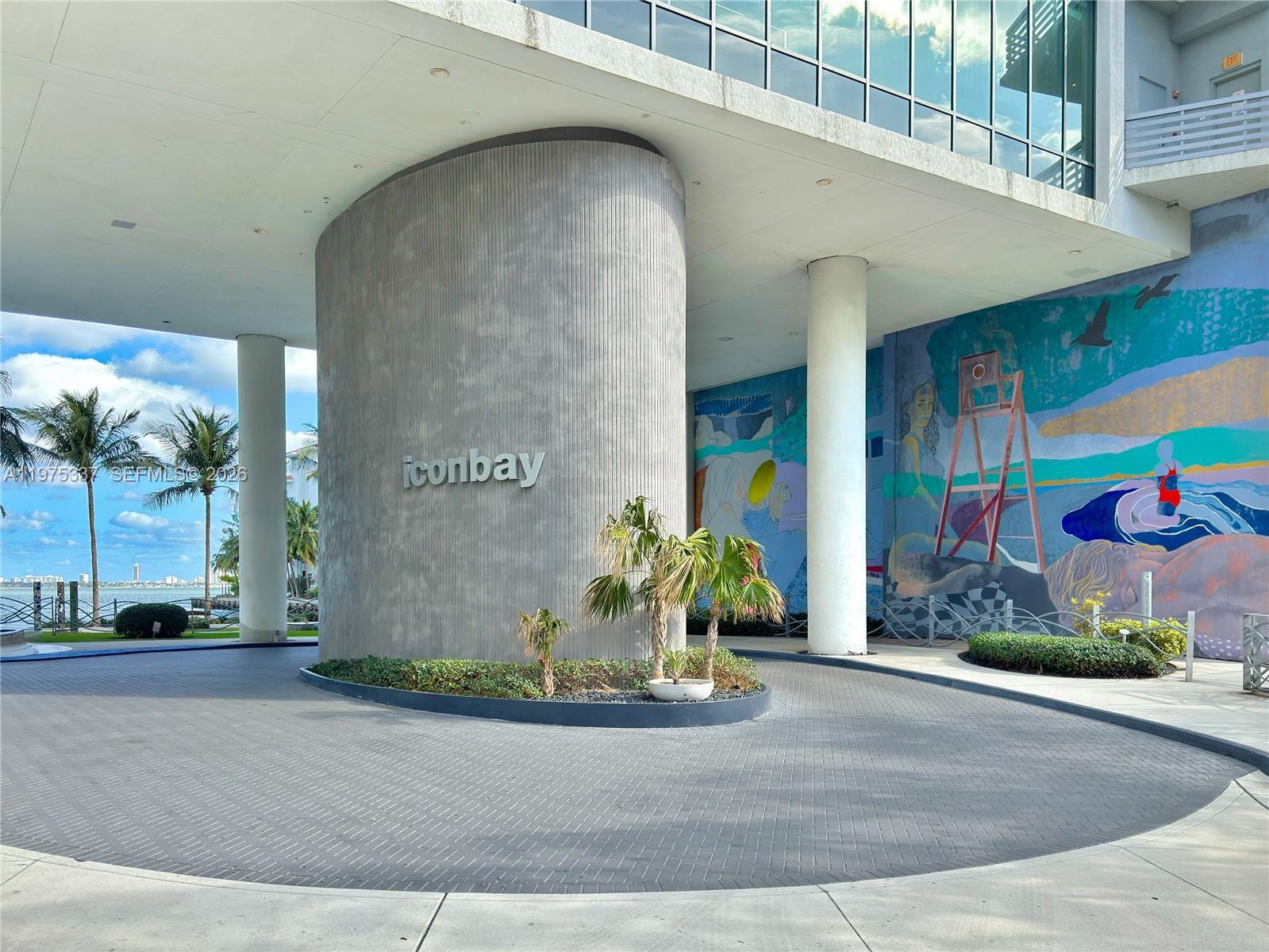 460 NE 28th St #1708, Miami FL 33137
