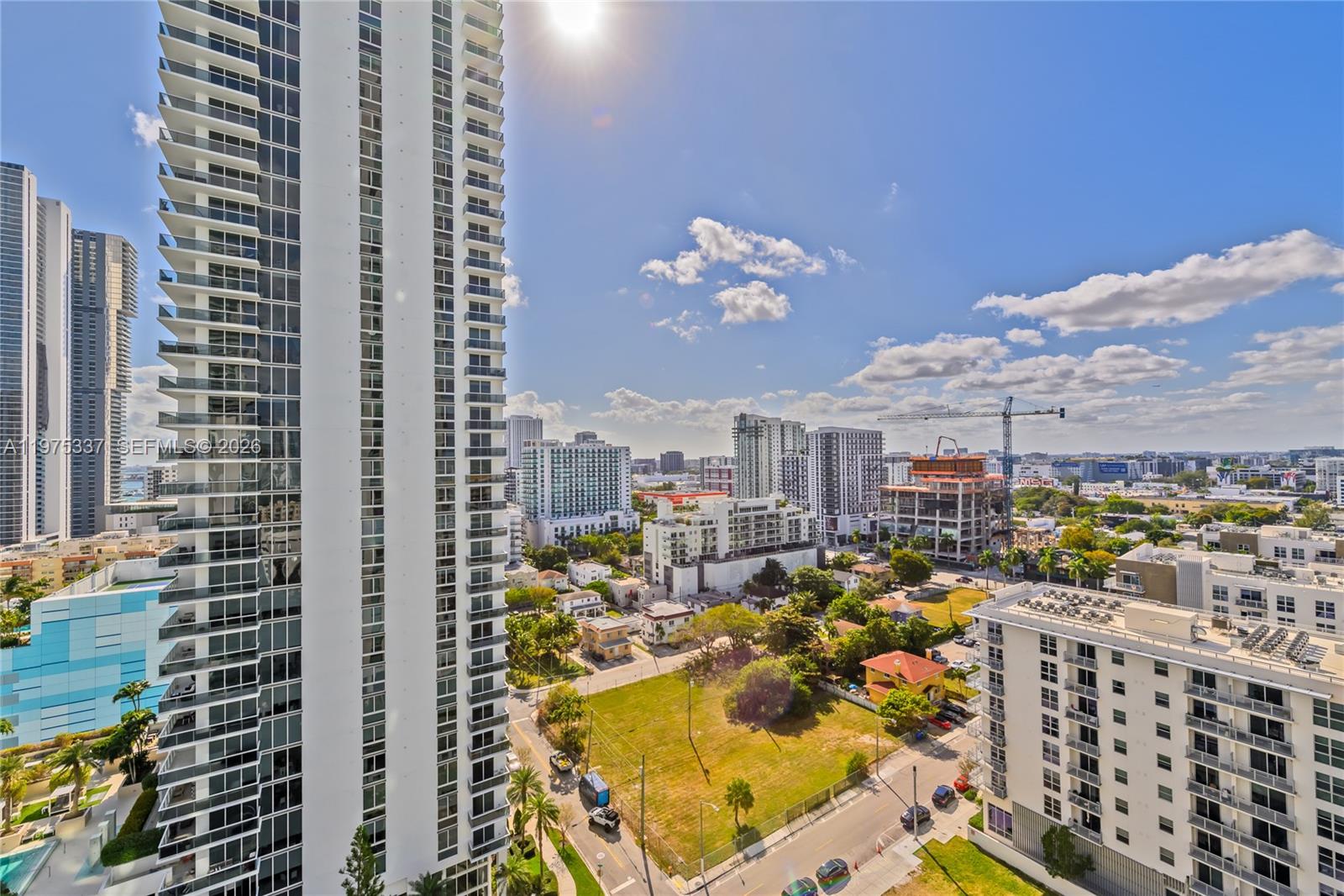 460 NE 28th St #1708, Miami FL 33137