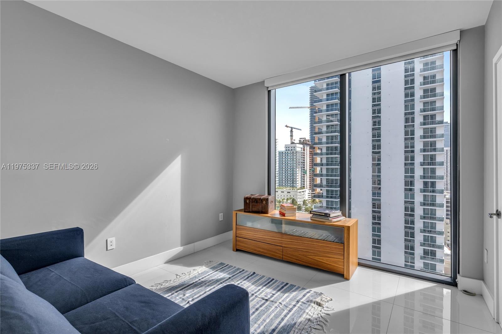 460 NE 28th St #1708, Miami FL 33137