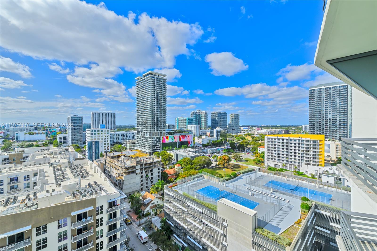 460 NE 28th St #1708, Miami FL 33137