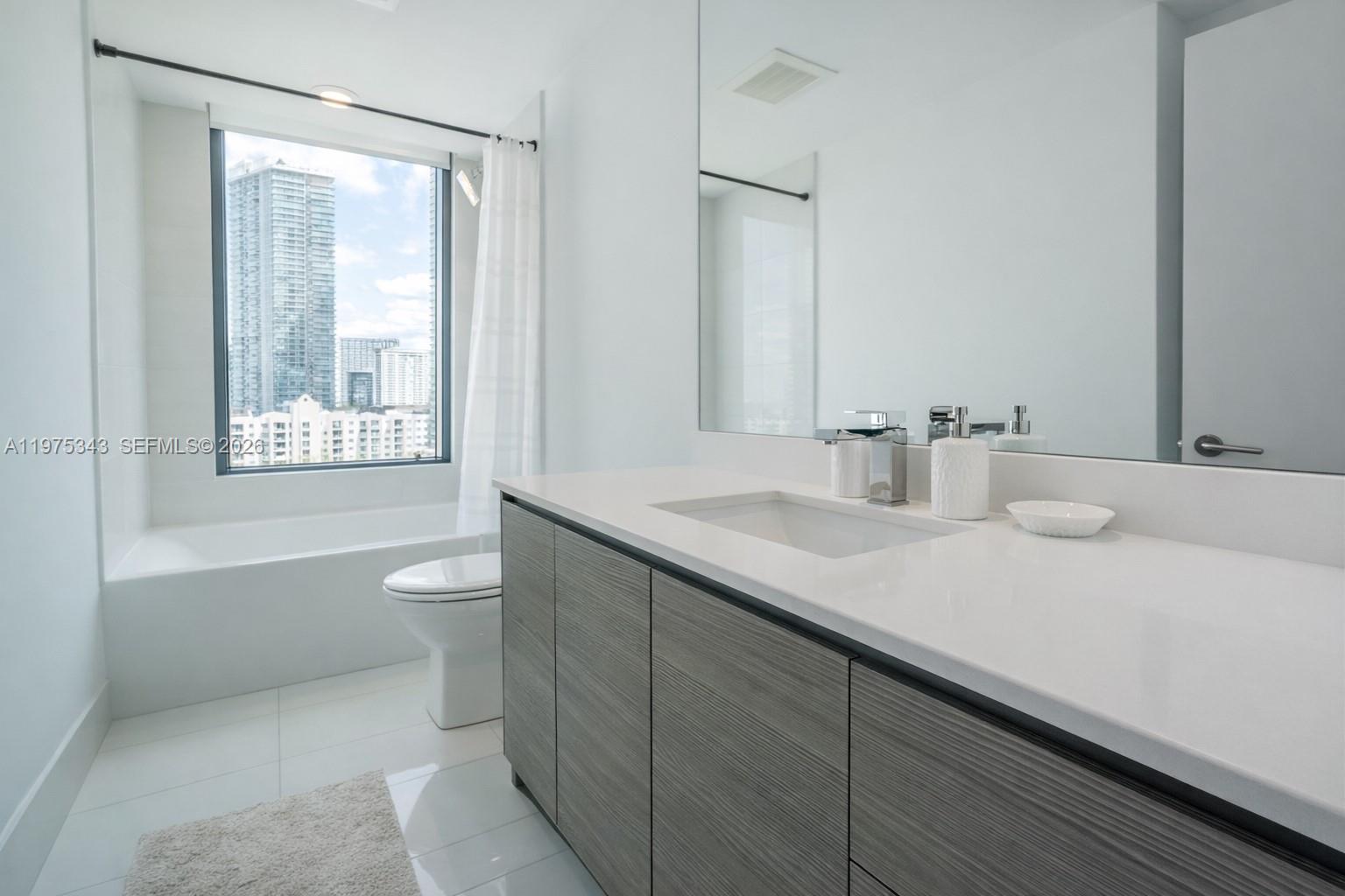 460 NE 28th St #1101, Miami FL 33137