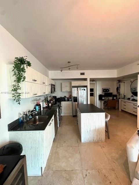 350 S Miami Ave #2110, Miami FL 33130