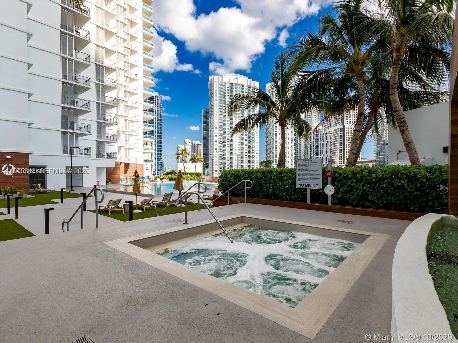 350 S Miami Ave #2110, Miami FL 33130