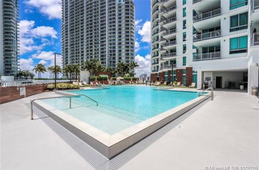 350 S Miami Ave #2110, Miami FL 33130