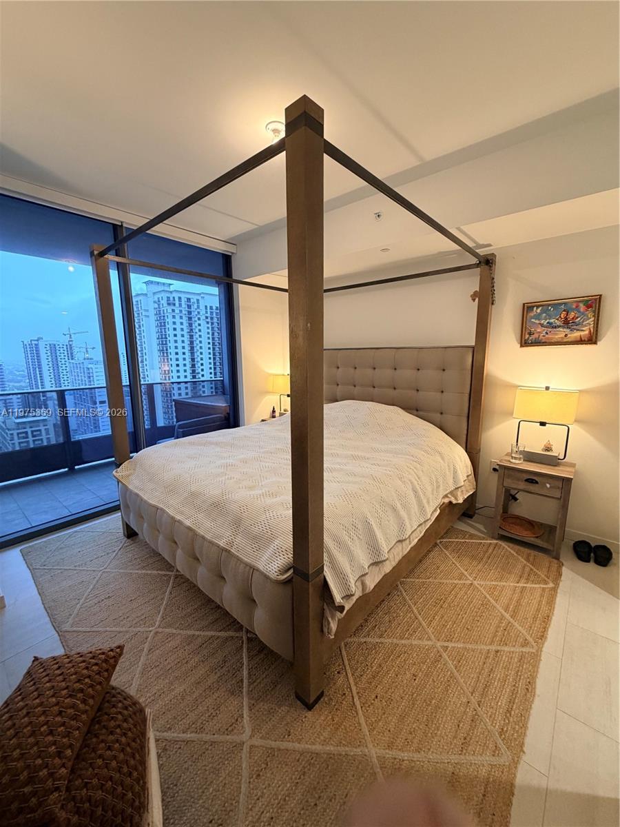 1000 Brickell Plz #2606, Miami FL 33131