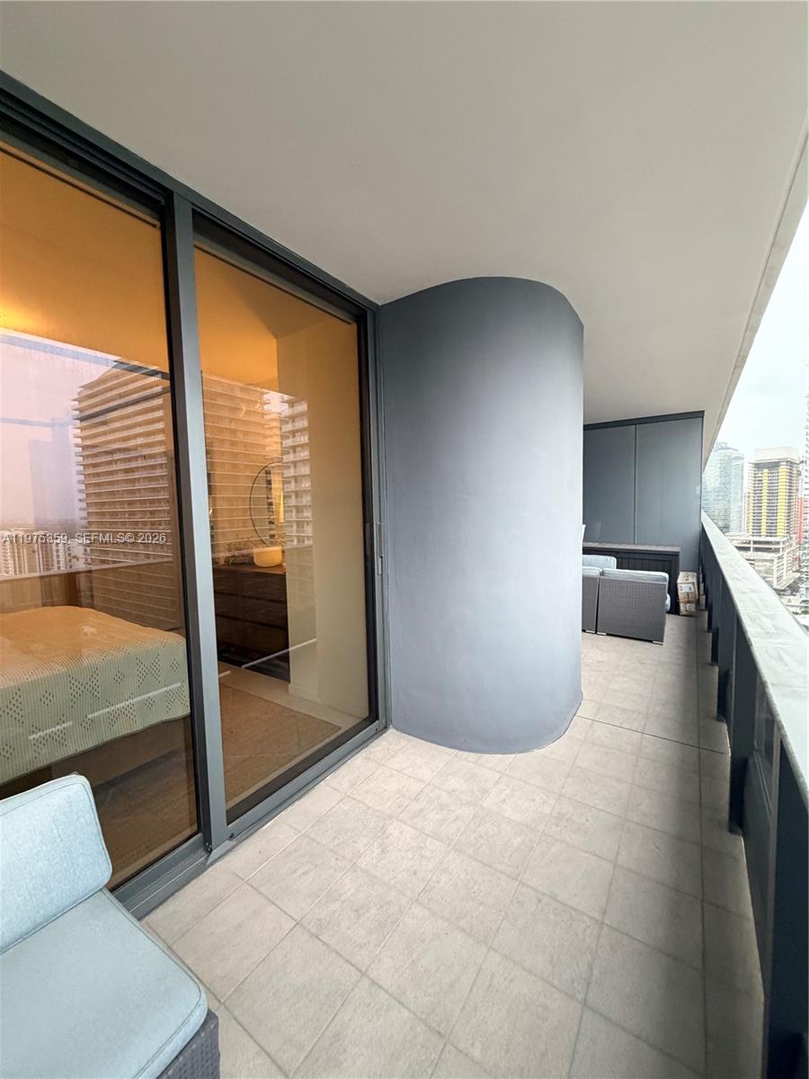 1000 Brickell Plz #2606, Miami FL 33131