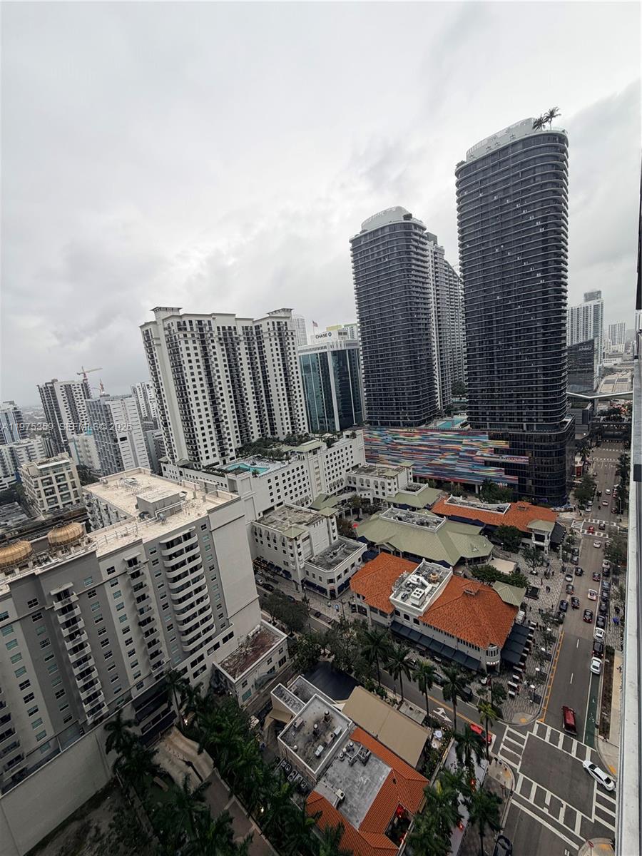 1000 Brickell Plz #2606, Miami FL 33131