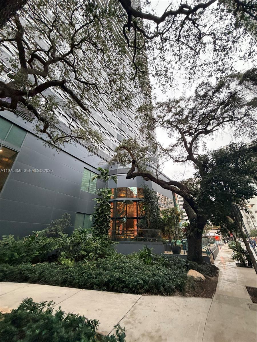 1000 Brickell Plz #2606, Miami FL 33131