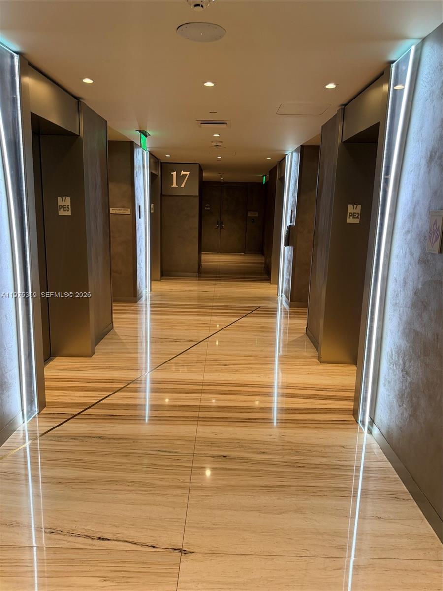 1000 Brickell Plz #2606, Miami FL 33131