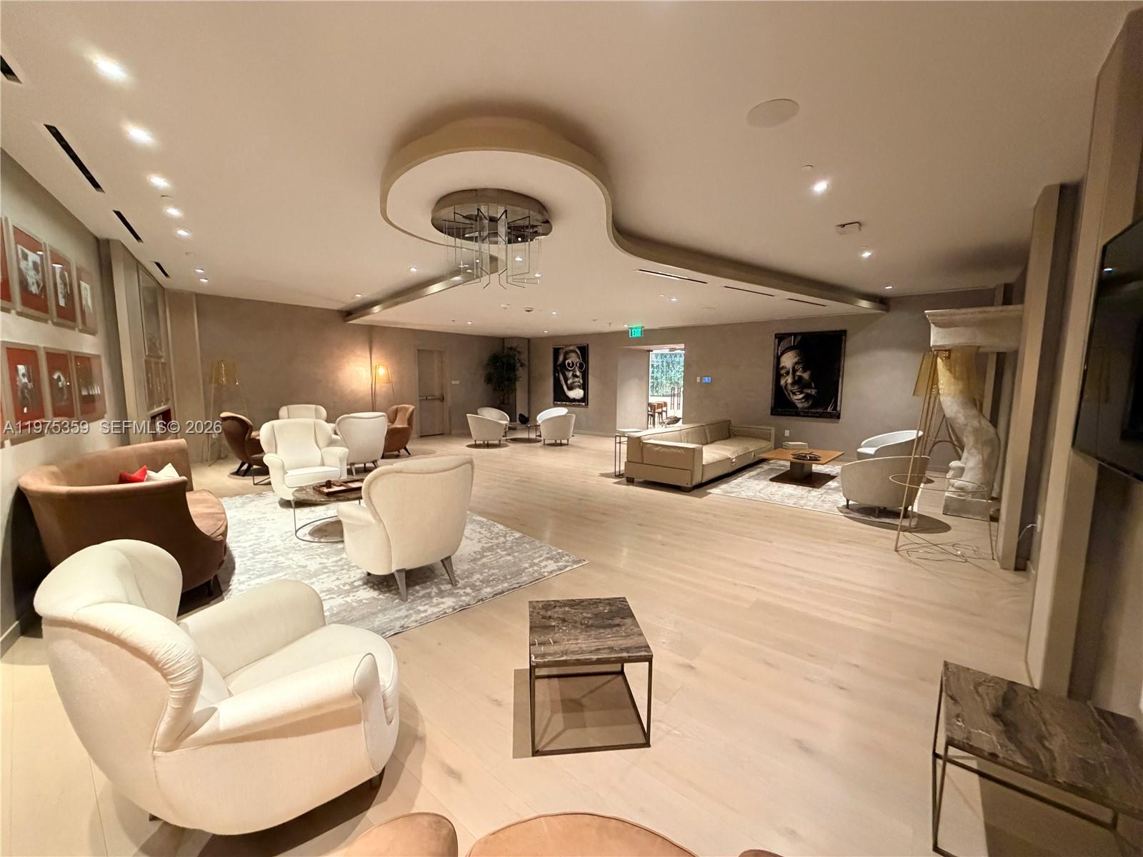 1000 Brickell Plz #2606, Miami FL 33131