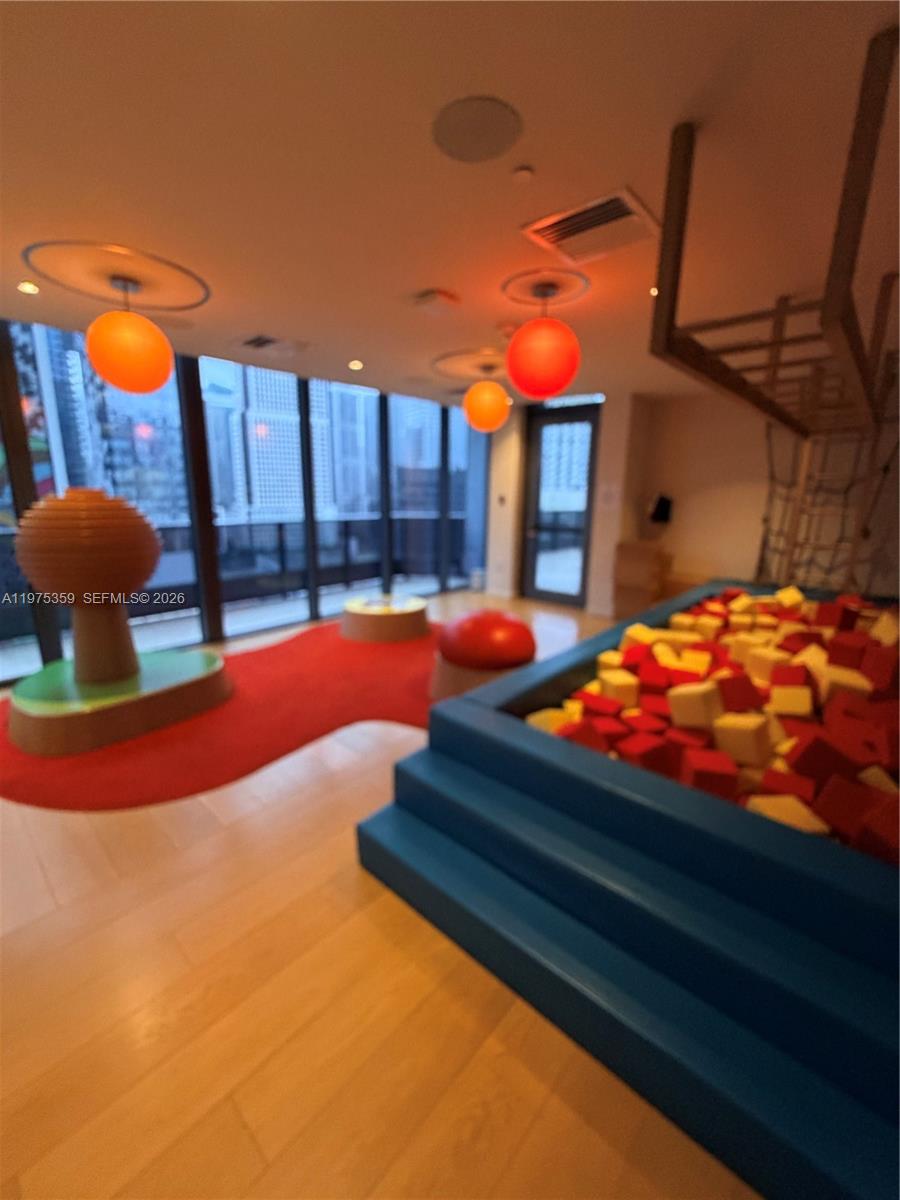 1000 Brickell Plz #2606, Miami FL 33131