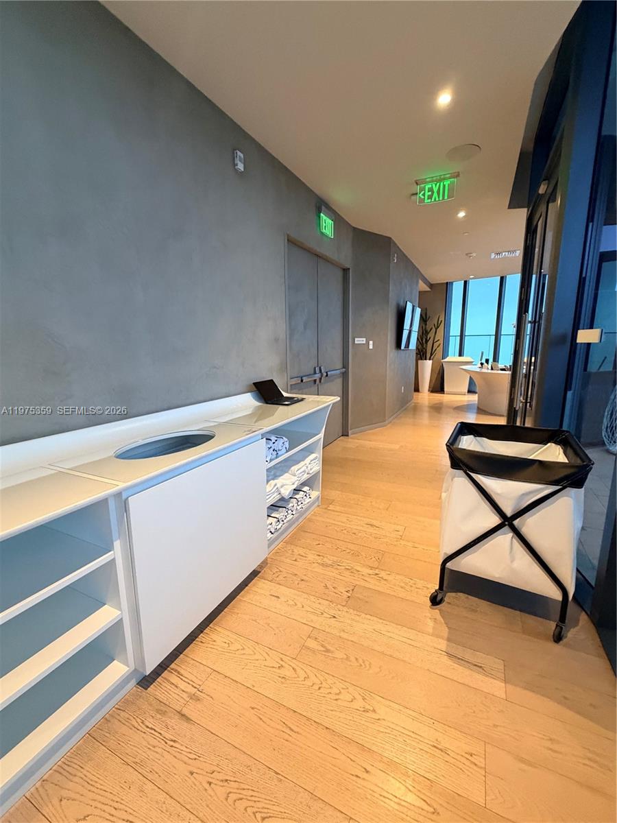 1000 Brickell Plz #2606, Miami FL 33131