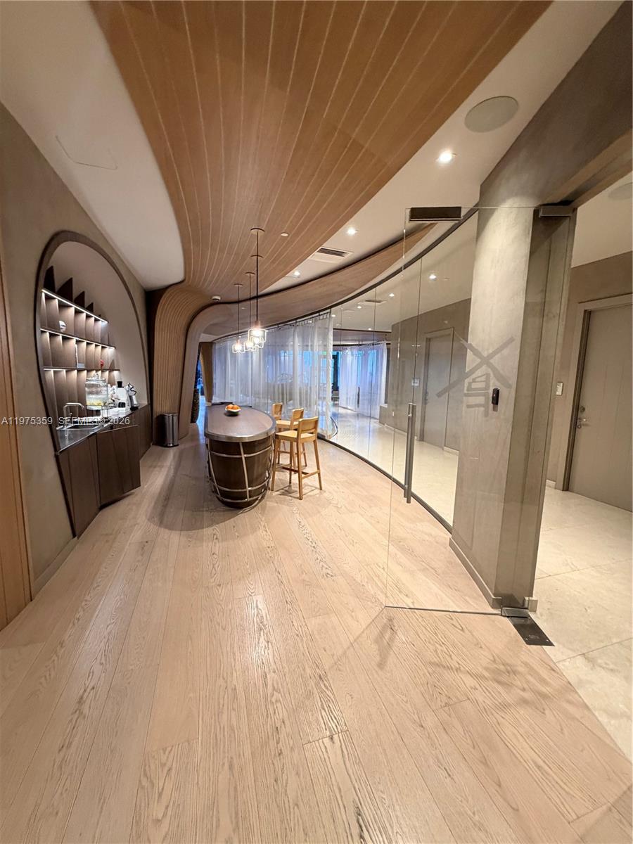 1000 Brickell Plz #2606, Miami FL 33131