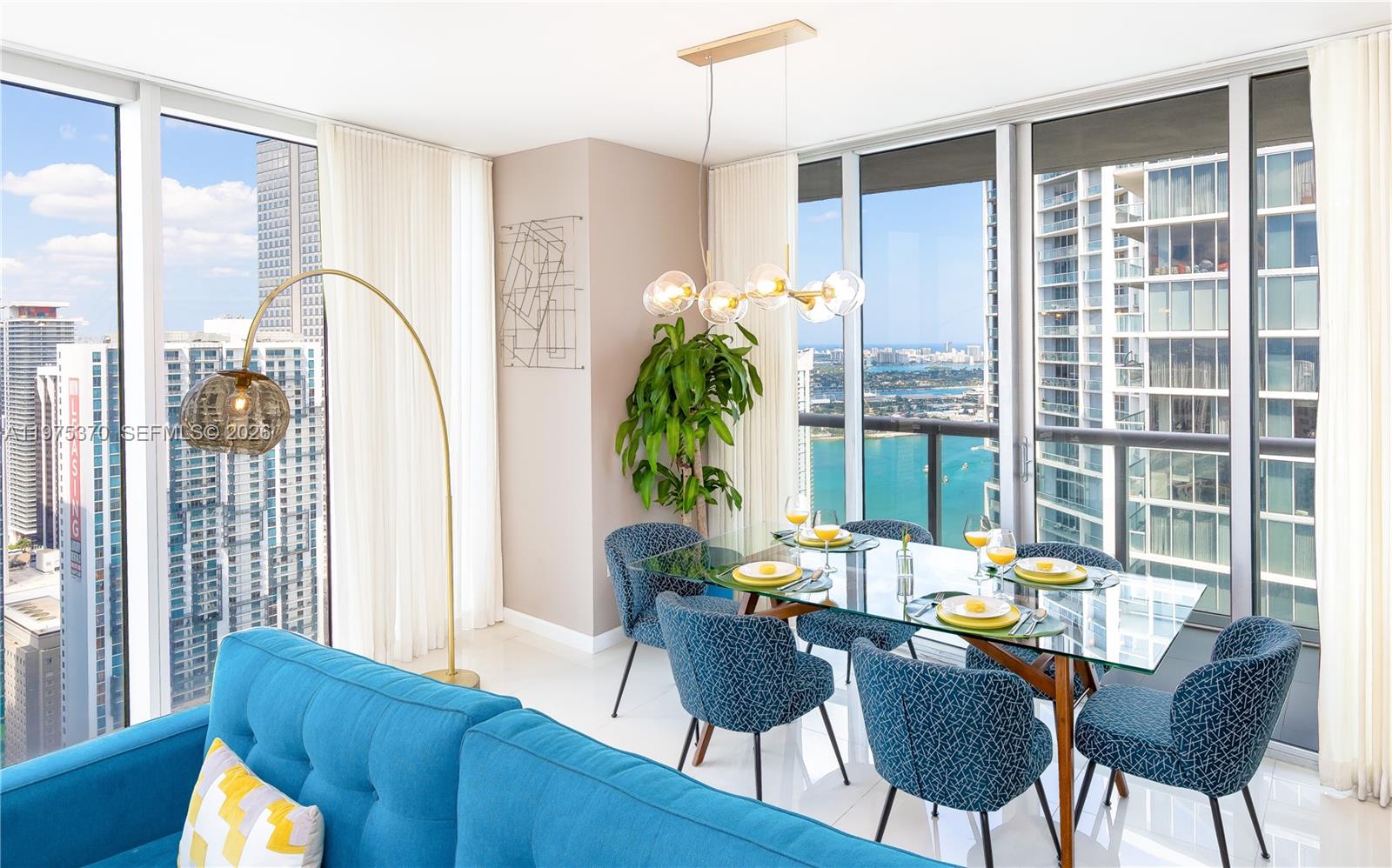 485 Brickell Ave #4702, Miami FL 33131