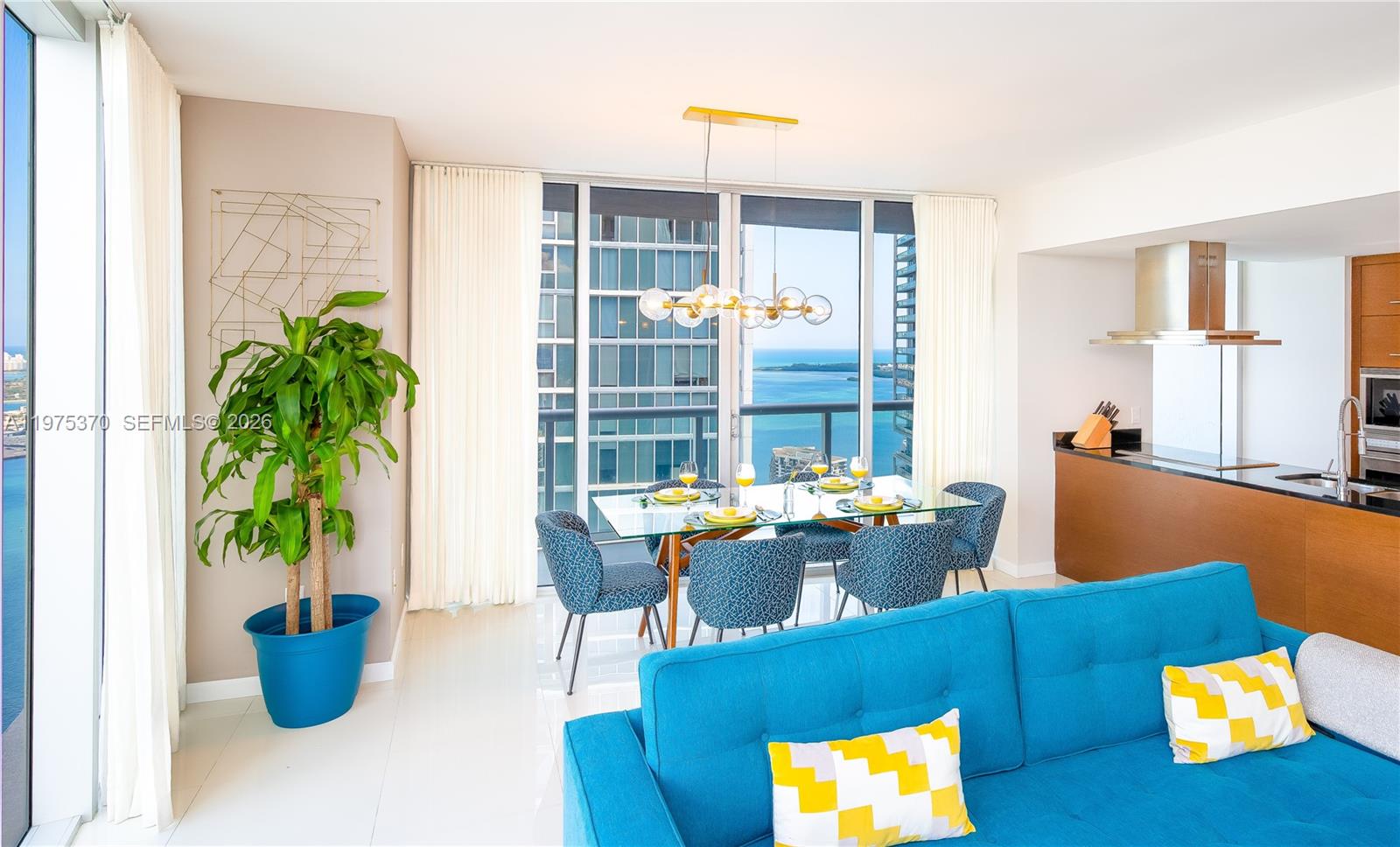 485 Brickell Ave #4702, Miami FL 33131