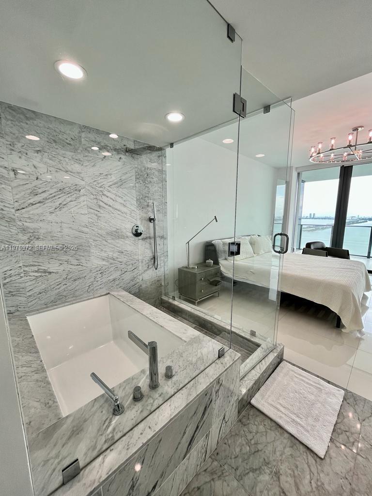 3131 NE 7th Ave #3003, Miami FL 33137