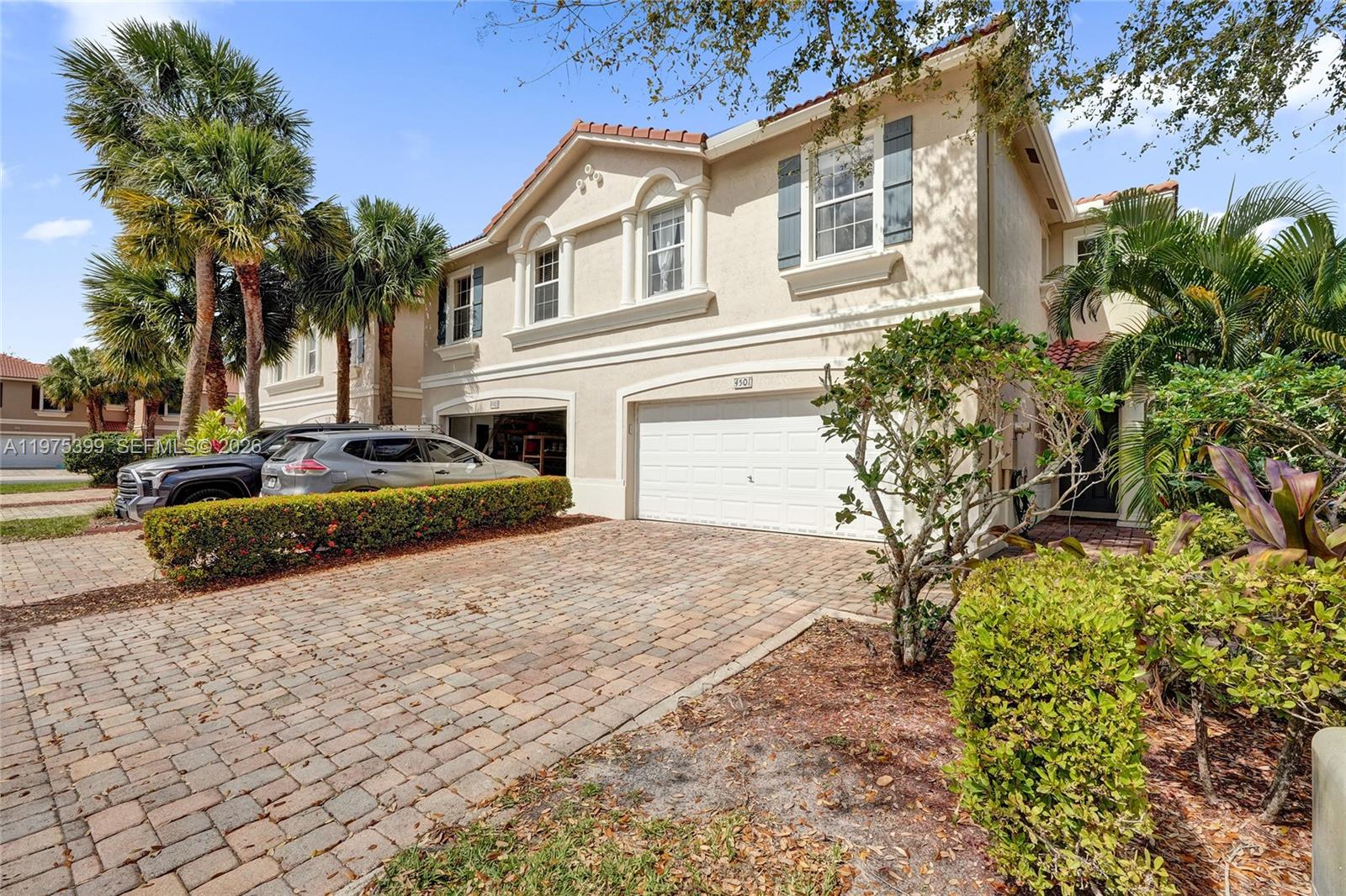 4501 Windmill Palm Way, Green Acres FL 33463