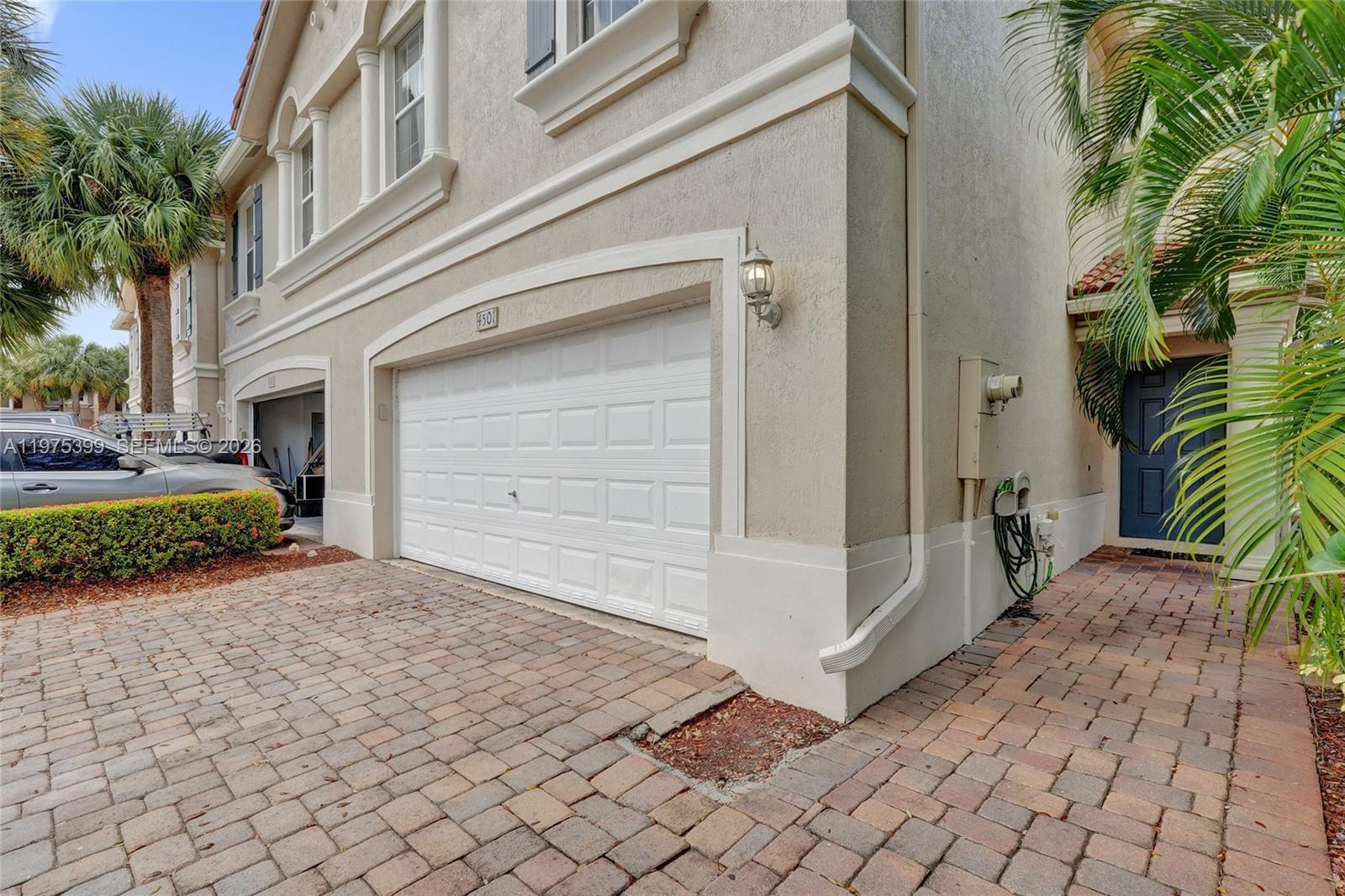 4501 Windmill Palm Way, Green Acres FL 33463