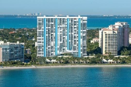 881 Ocean Dr #TH7, Key Biscayne FL 33149