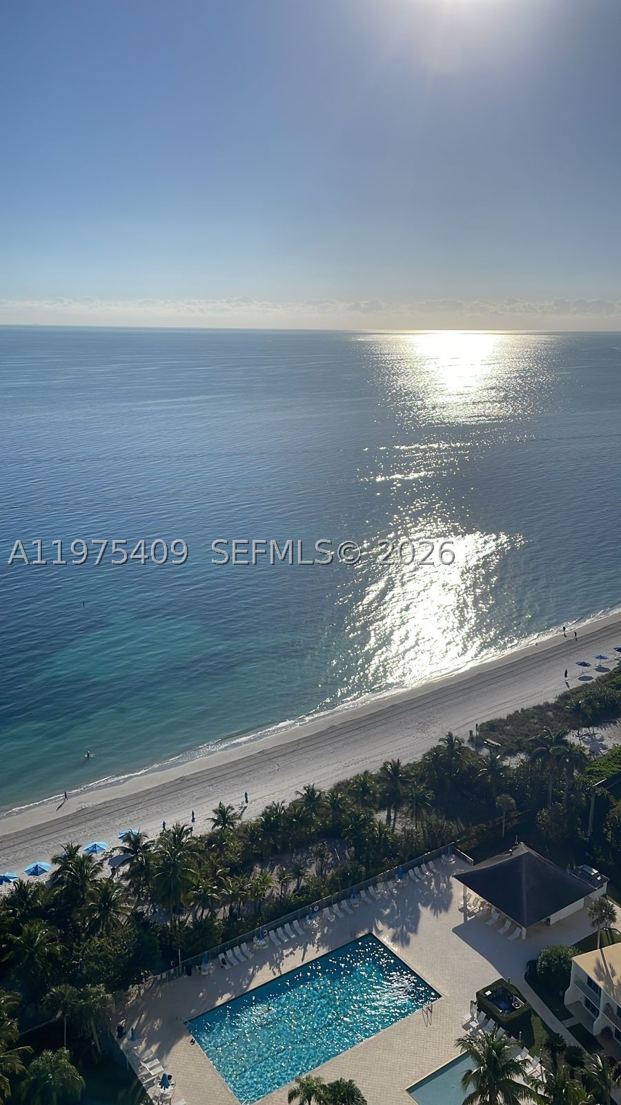 881 Ocean Dr #TH7, Key Biscayne FL 33149