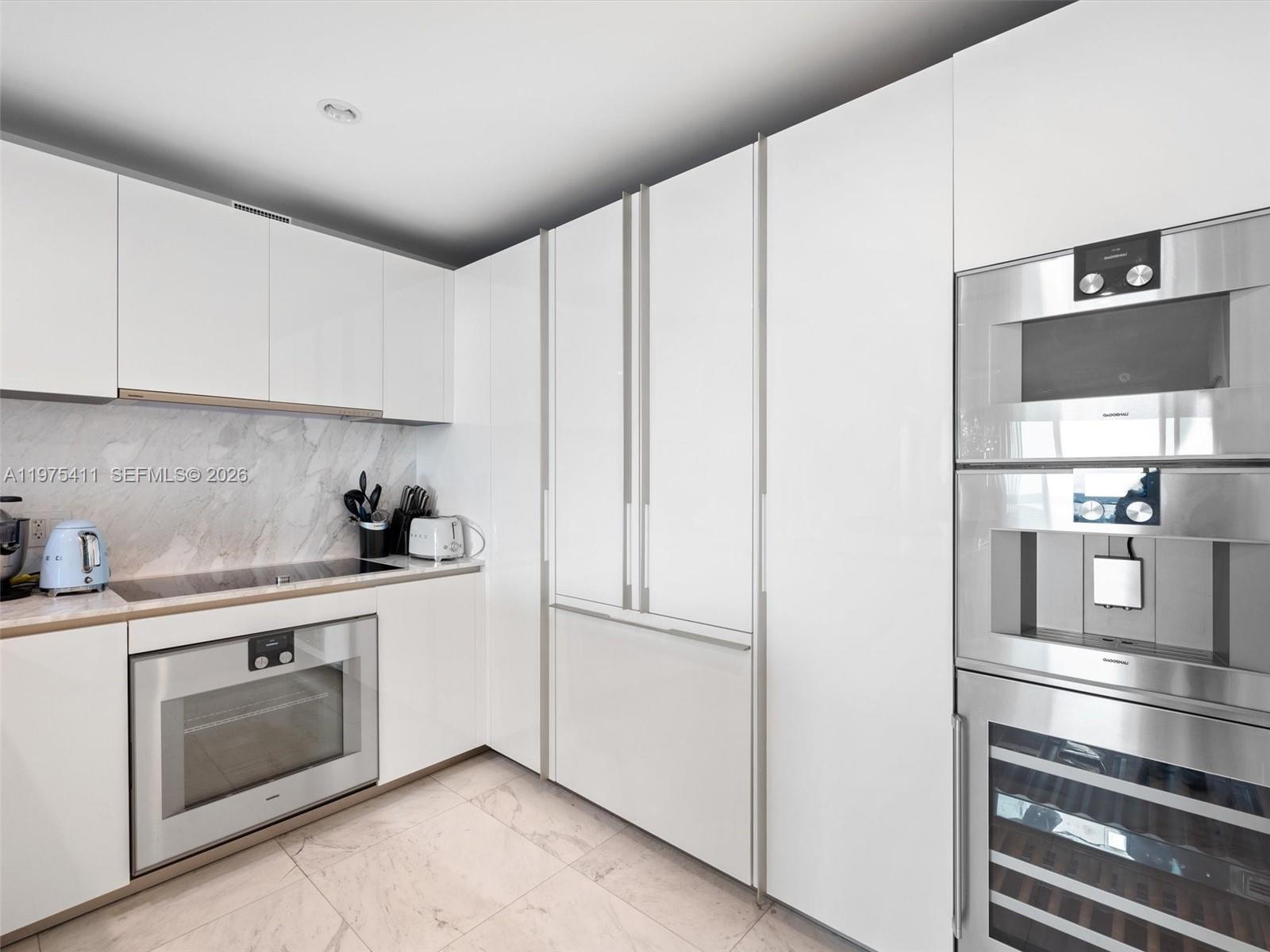 10203 Collins Ave #1105, Bal Harbour FL 33154