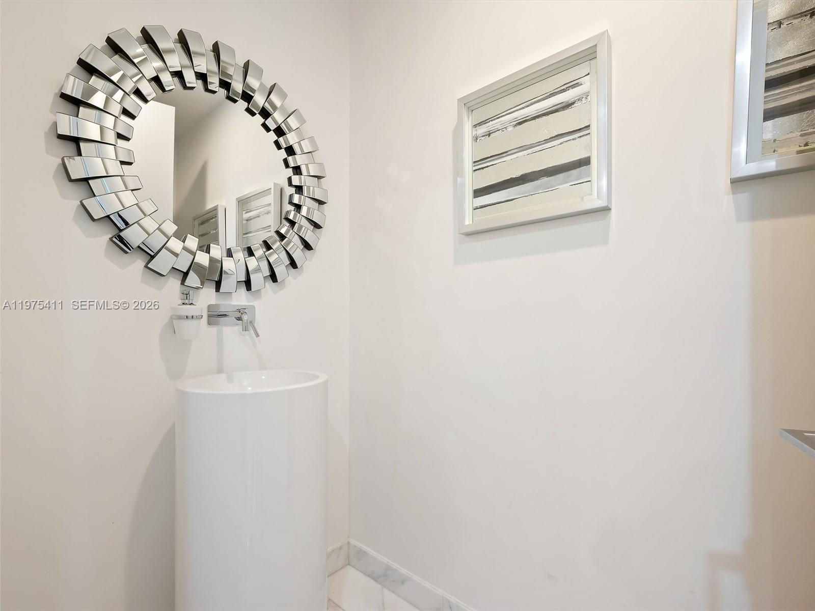 10203 Collins Ave #1105, Bal Harbour FL 33154