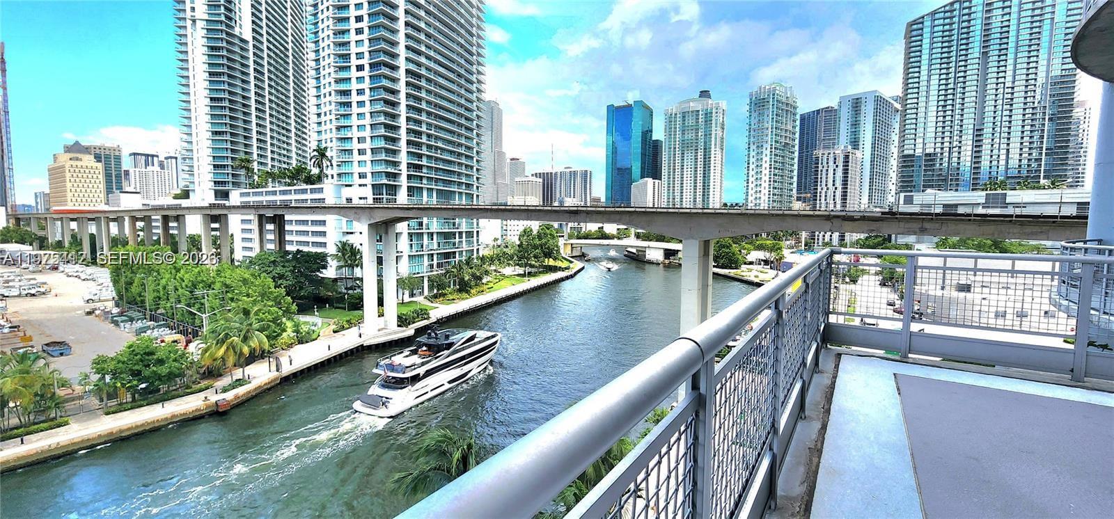 690 SW 1st Ct #1121, Miami FL 33130
