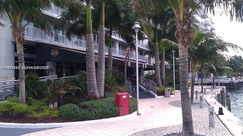 690 SW 1st Ct #1121, Miami FL 33130