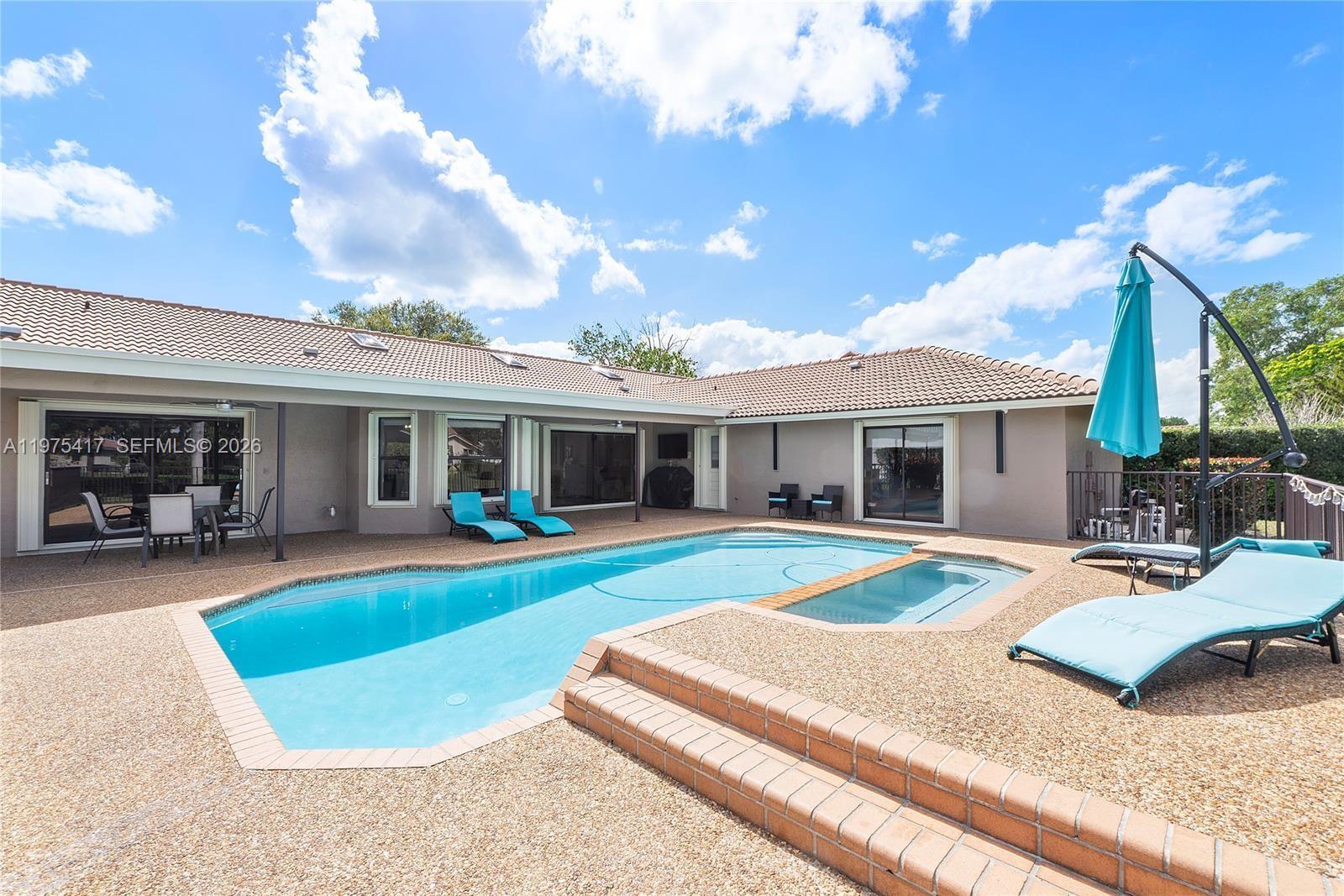 8551 NW 53rd Ct, Coral Springs FL 33067