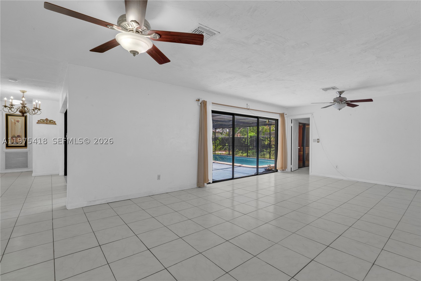 16501 SW 102nd Ct, Miami FL 33157