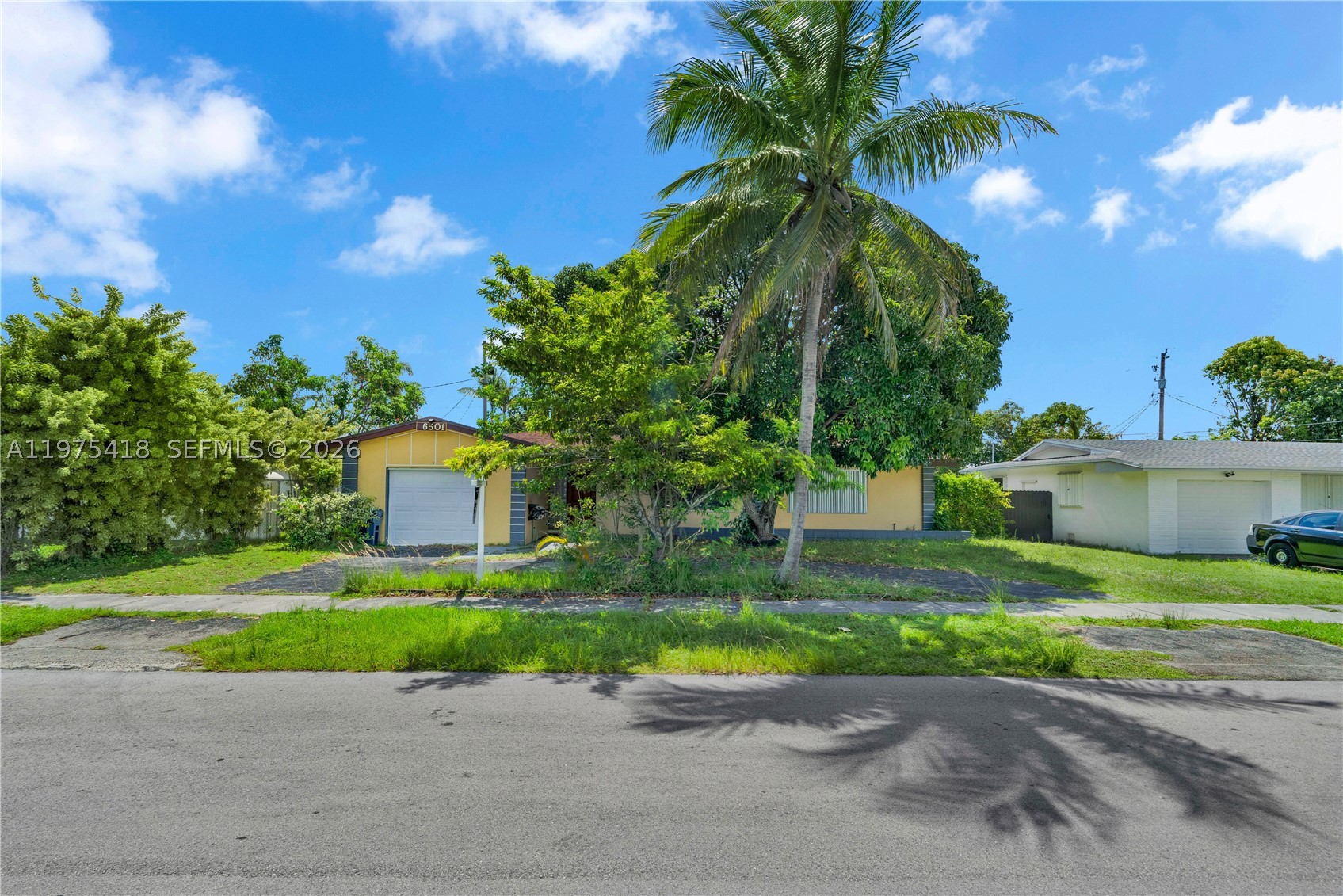 16501 SW 102nd Ct, Miami FL 33157