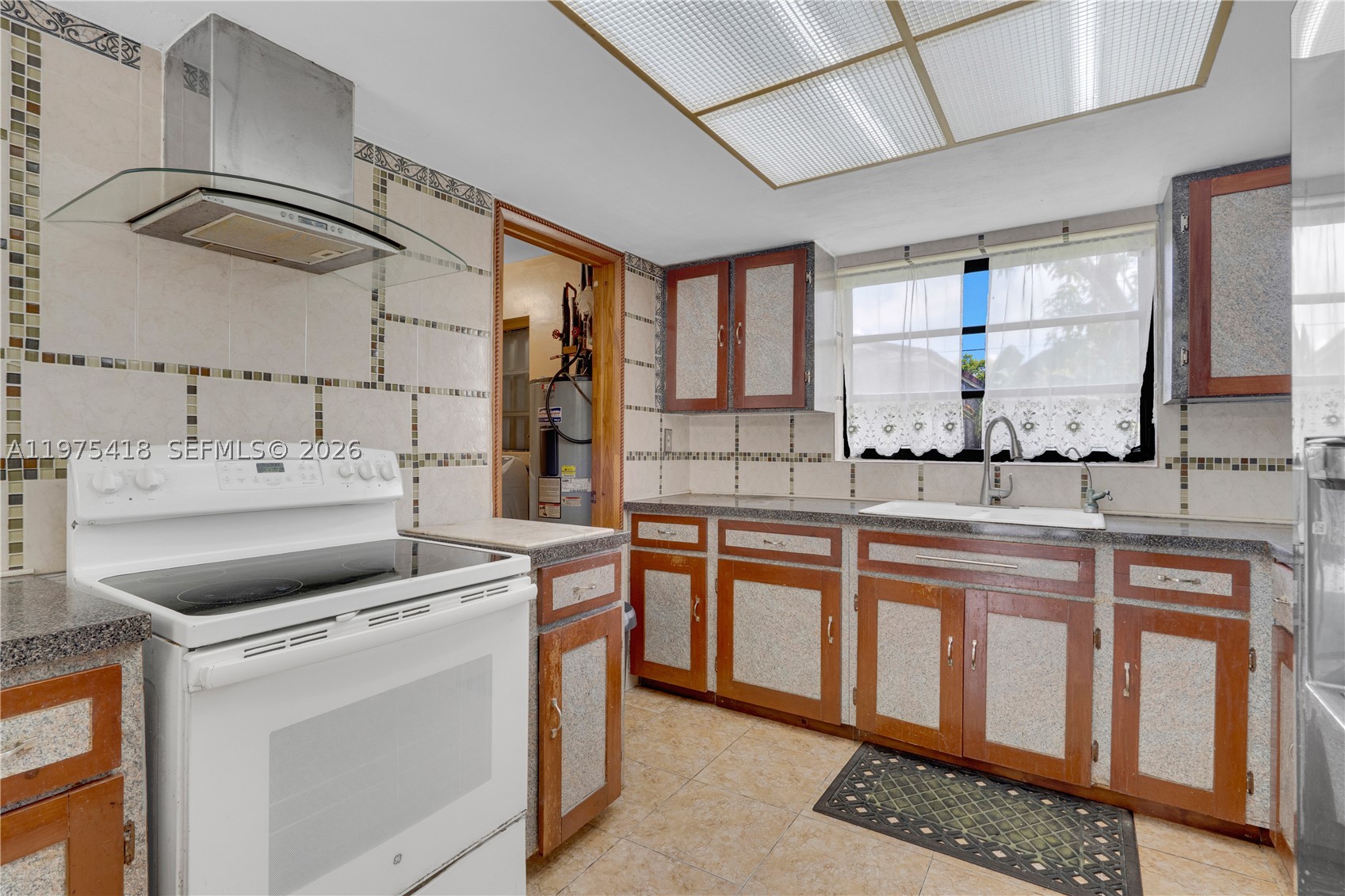 16501 SW 102nd Ct, Miami FL 33157